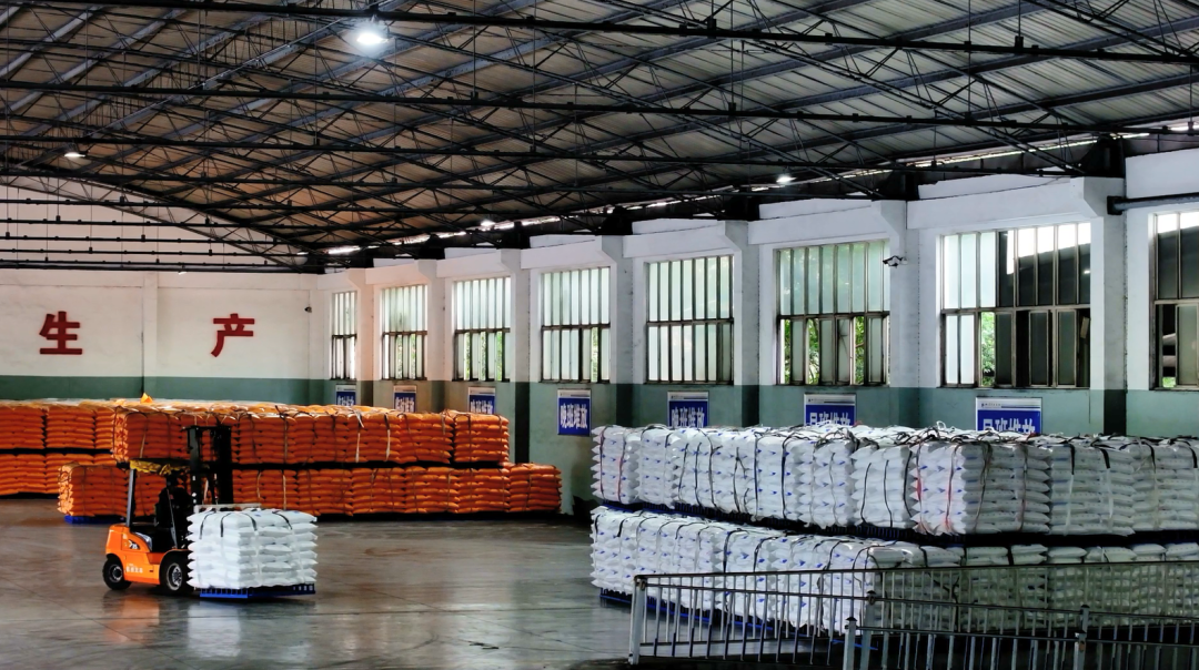 德阳日报：中国·yL23411永利(集团有限公司)-官方千人在岗促生产