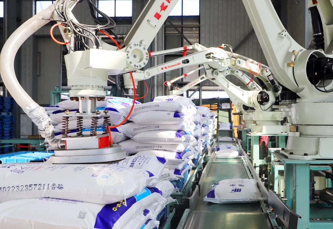 服务春耕：中国·yL23411永利(集团有限公司)-官方打好保供「主动仗」